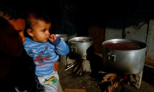 تصاویر: غزہ کی صورتحال بدتر، کھانے کی اشیا، ایندھن، پانی کی قلت