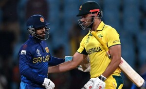 Australia thrash Sri Lanka to revive World Cup campaign