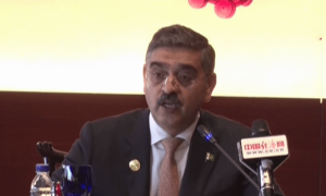 موسمیاتی تبدیلی، توانائی کے بھاری درآمدی بل سے نمٹنے کیلئے چین کو سولر پارکس میں سرمایہ کاری کی دعوت