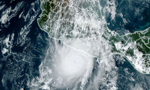 &lsquo;Potentially catastrophic&rsquo; Hurricane Otis hits Mexico