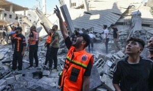 Israeli troops invade Gaza