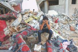 Barbaric Israeli bombing creates &lsquo;million refugees&rsquo;