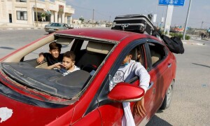 Egypt says to help evacuate &lsquo;about 7,000&rsquo; Gaza foreign nationals