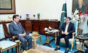نگران وزیراعظم کی چیف الیکشن کمشنر کو شفاف، منصفانہ انتخابات کیلئے مکمل تعاون کی یقین دہانی