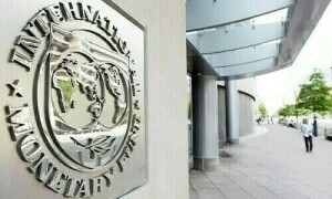 آئی ایم ایف کا حکومت پر پانچ سالہ ترقیاتی پروگرام بحال کرنے پر زور