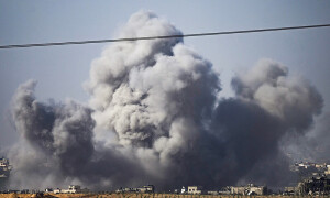 PHOTOS: Palestinians flee following airstrike in Rafah as Israel&rsquo;s bombardment of Gaza continues