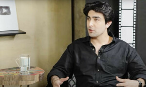 گوری رنگت، سبز آنکھوں، سوشل میڈیا اور جسامت کی وجہ سے بھی مواقع ملے، خاقان شاہنواز