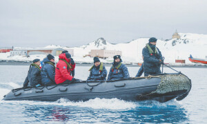 World&rsquo;s largest iceberg breaks free, drifts past Antarctica&rsquo;s northern tip