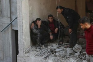 PHOTOS: Homeless Palestinians inspect destruction caused by Israeli airstrikes in Gaza