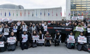 PHOTOS: MSF workers hold vigil outside UN headquarters demanding Gaza ceasefire