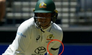 Pakistan-born Aussie batter Usman Khawaja reprimanded by ICC for wearing black armband in Gaza protest Pakistan-born Aussie batter Usman Khawaja reprimanded by ICC for wearing black armband in Gaza protest