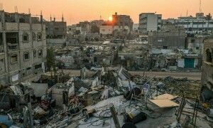 غزہ: خان یونس میں اسرائیلی فورسز کا حملہ، 22 فلسطینی جاں بحق