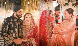 بیٹے اور بہو کو گھر میں خوش آمدید کہنے کے طریقے پر صبا فیصل کو تنقید کا سامنا