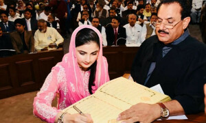 سیاسی جماعتوں کے لیے جنرل نشستوں پر 5فیصد خواتین کی نمائندگی لازمی قرار