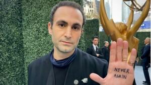 The Crown&rsquo;s Khalid Abdalla calls for peace in Palestine once again at Emmy Awards