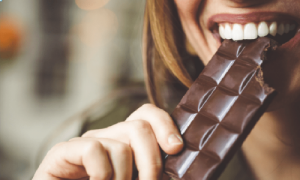 ڈارک چاکلیٹ کھانے سے بلڈ پریشر بہتر ہونے کا انکشاف