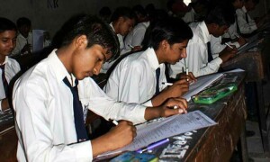 کراچی میٹرک بورڈ میں او ایم آر مشین کی غلطی سے فیل طلبہ کے نتائج درست کردیے گئے