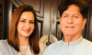 &rsquo;شوہر سے ایک قدم پیچھے رہنا&lsquo;، شادی سے قبل والدہ کی صبا فیصل کو نصیحت