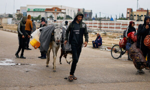 &lsquo;They besieged us, so we fled&rsquo;: Civilians leave Khan Younis amid Israeli attacks