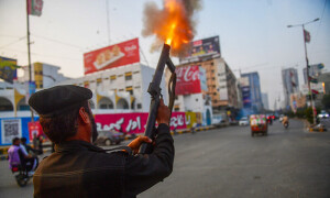 15 PTI workers remanded in police custody in terrorism case in Karachi