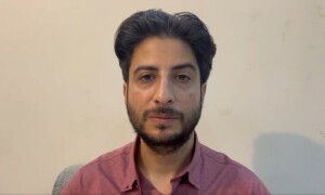 اہلیہ کے گھریلو تشدد کے الزامات: اشفاق اسحٰق ستی نے ویڈیو بیان جاری کردیا
