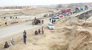 Traffic remains suspended during protest at Quetta highway over &lsquo;pre-poll rigging&rsquo;