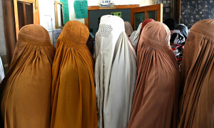 Peshawar women take active part in electoral process