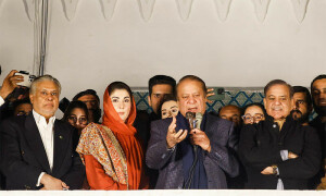 نواز شریف کی تمام جیتنے والی جماعتوں کو مل کر حکومت بنانے کی پیش کش