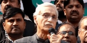 Kakar asks &lsquo;what else kind of level paying field expected&rsquo; after PTI loyalists allowed to contest polls