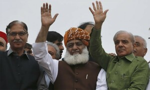 JUI-F &lsquo;not in favour&rsquo; of joining coalition govt
