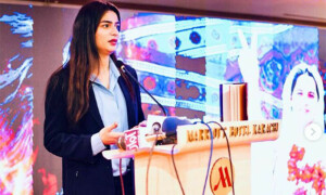 کراچی سٹی کونسل کے اجلاس میں نئی تاریخ رقم، ایوان سے پہلی بار ٹرانس جینڈر رکن کا خطاب