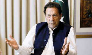 عمران خان سے ملاقات نہ کروانے پر سپرنٹنڈنٹ اڈیالہ جیل کیخلاف توہین عدالت کی درخواست، نوٹس جاری