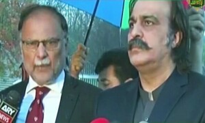وزیراعلیٰ خیبرپختونخوا کی شہباز شریف سے ملاقات، وزیراعظم کی مکمل تعاون کی یقین دہانی