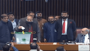 Nawaz casts vote for by-election on 6 Senate seats