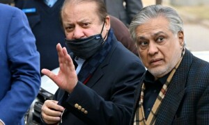 اسحٰق ڈار نے 39ویں وزیر خارجہ کا عہدہ سنبھال لیا