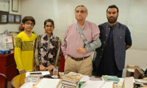 ڈاکٹر عاصم کی لاپتا و بازیاب بچوں ایان، انابیہ سے ملاقات، تعلیمی اخراجات اٹھانے کا اعلان