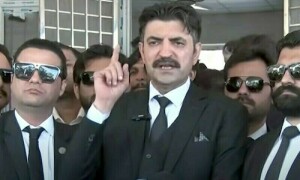 مبینہ ٹوئٹ کا معاملہ: شیر افضل مروت کو ایف آئی اے نے طلب کرلیا