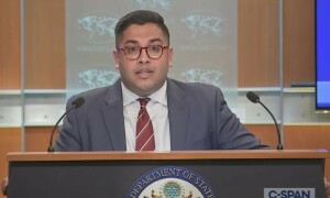 امریکی محکمہ خارجہ کا پاکستان اور روسی انتخابات میں موازنے کے سوال پر سخت ردعمل