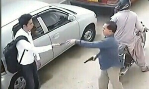 کراچی: ڈکیتی مزاحمت پر ڈاکوؤں کی فائرنگ، جماعت اسلامی کے کارکن سمیت 2 افراد جاں بحق، 3 زخمی