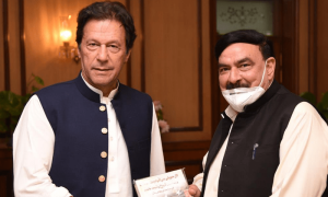 حقیقی آزادی مارچ: عمران خان، شیخ رشید و دیگر ملزمان کی بریت کی درخواست پر فیصلہ محفوظ