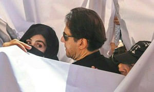 190 ملین پاؤنڈز ریفرنس: عمران خان، بشریٰ بی بی کےخلاف مزید 6 گواہوں کے بیان قلمبند