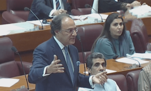 عوام کو ٹیکسز دینے پڑیں گے، اب ٹیکس دیے بغیر گزارہ نہیں، وزیر خزانہ