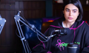 دل نے دھڑکنا کم کردیا تھا، صحیفہ جبار ڈپریشن پر بات کرتے ہوئے جذباتی ہوگئیں