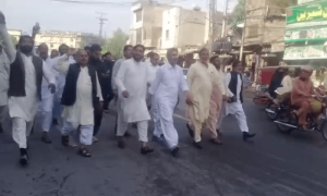 Scores held in Punjab for protesting govt&rsquo;s &lsquo;unfair&rsquo; wheat policy