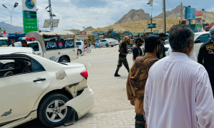 خضدار میں دھماکا، پریس کلب کے صدر سمیت 3 افراد جاں بحق، 7 زخمی