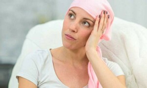 خواتین 40 سال کی عمر کے بعد ہر سال بریسٹ کینسر کا ٹیسٹ کروائیں، ماہرین کا زور
