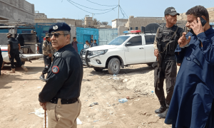 گوادر: نامعلوم مسلح افراد نے رہائشی کوارٹر میں سوئے ہوئے 7 افراد کو قتل کردیا