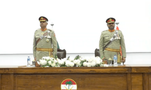 کراچی: فوجی افسران کو ستارہ امتیاز ملٹری، تمغہ امتیاز ملٹری، تمغہ بسالت سے نوازا گیا