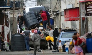 تصاویر: اسرائیل کے انخلا کے حکم کے بعد ہزاروں فلسطینی رفح سے نقل مکانی پر مجبور