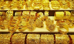 سونے کی فی تولہ قیمت میں 2900 روپے کا اضافہ